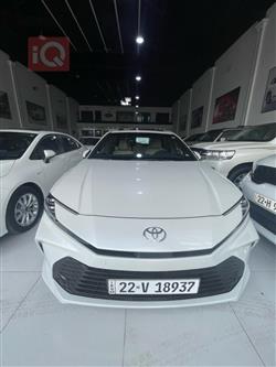 تۆیۆتا کامری